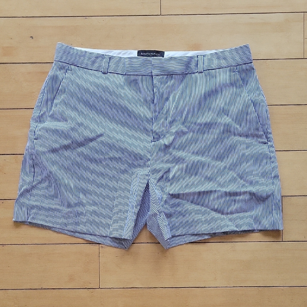 NWOT • Banana Republic • Blue & White Stripped Shorts